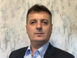 Dudás Ervin : ügyvezető