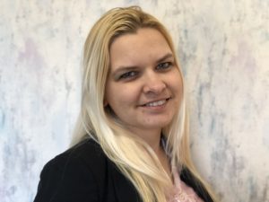 Lábadi Noémi : médiatanácsadó