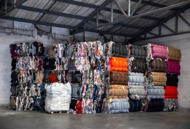 textil bála újrahasznosítás