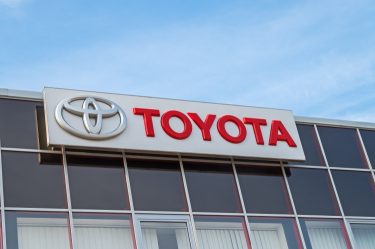 toyota logó