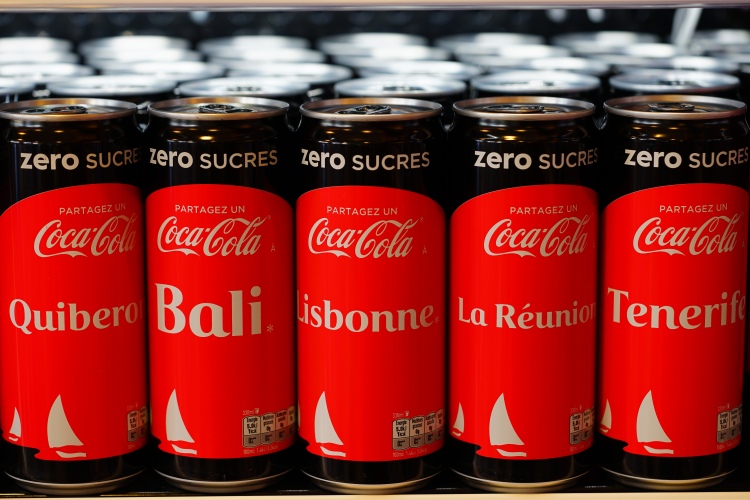 coca cola alumíniumdoboz dobozos kóla