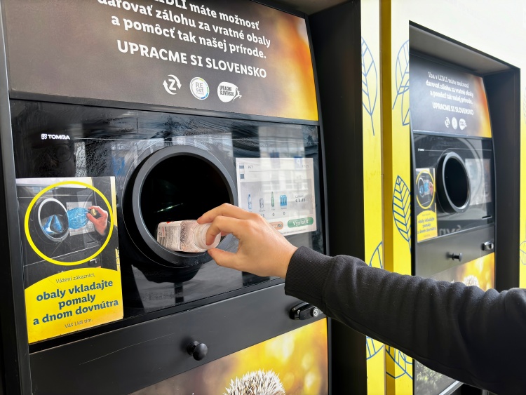 Trükköztek az automatával – több milliós kárt okoztak