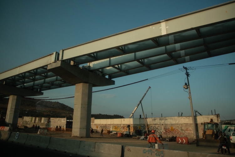 Magasvezetésű trolibuszvonalat avattak – akár a viadukt