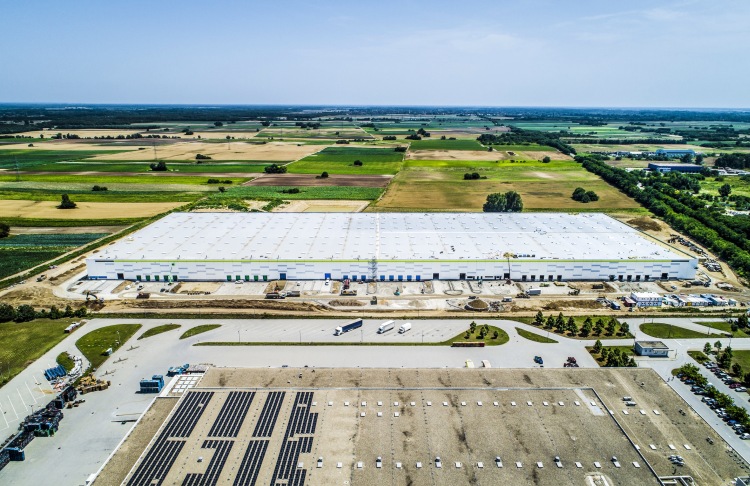 helloparks logisztikai központ