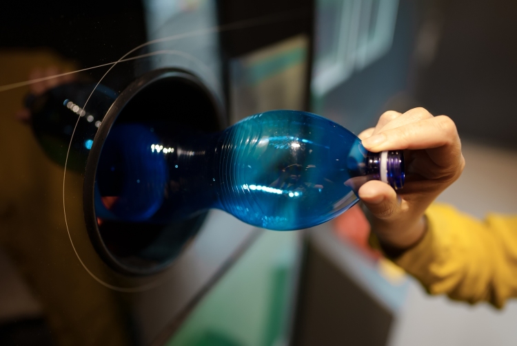 Visszaváltási káosz – nem bírják a terhelést az automaták