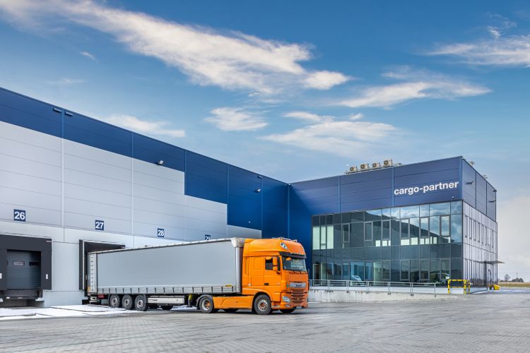 Fontos integrációs mérföldkőhöz érkezett a cargo-partner